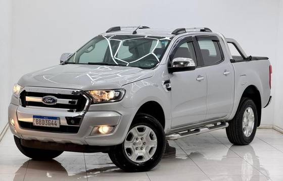 FORD RANGER 2.5 XLT 4X2 CD 16V FLEX 4P MANUAL FORD RANGER 2.5 XLT 4X2 CD 16V FLEX 4P MANUAL